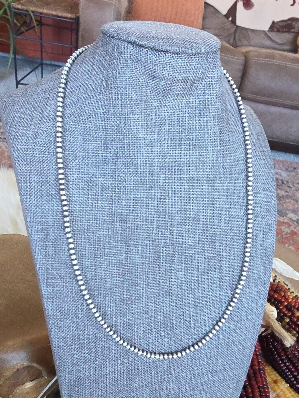 Gorgeous NWT 18